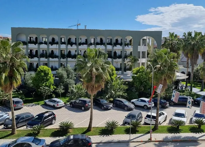 Flower Side Sea View Апартаменты Голем