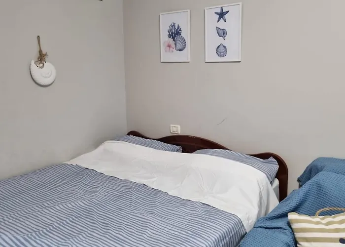 Апартаменты Flower Side Sea View