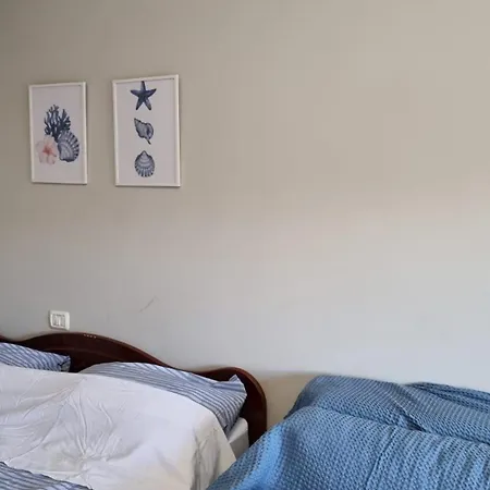 Flower Side Sea View شقة *