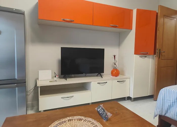 Flower Side Sea View * Golem (Tirana)