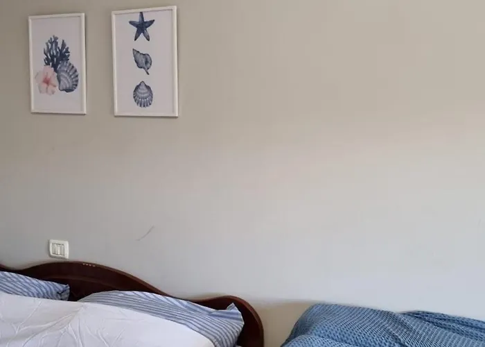 Flower Side Sea View شقة *